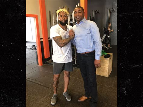 odell beckham jr wingspan|odell beckham hand size.